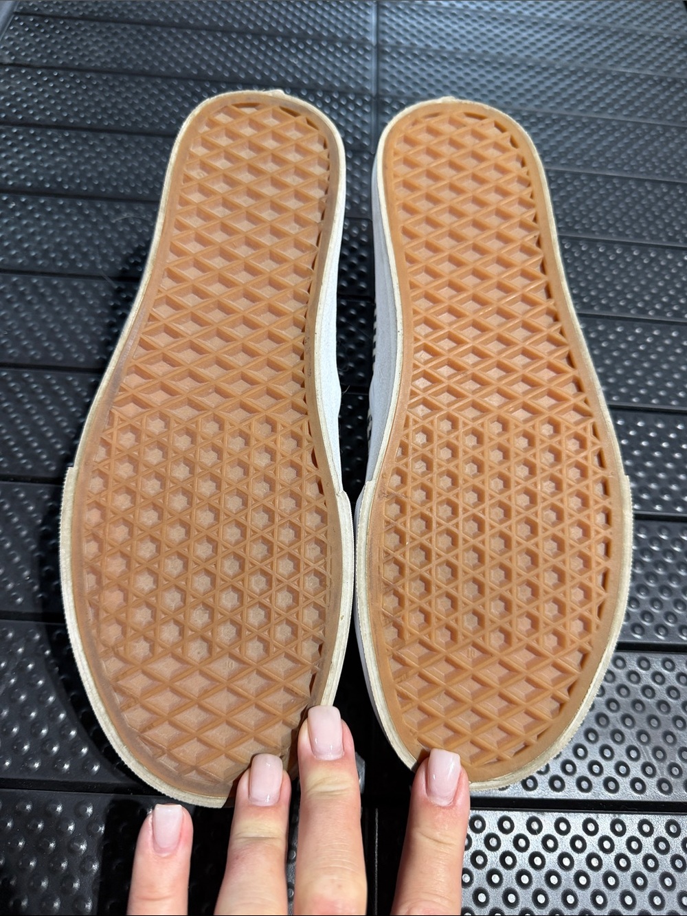 Vans slip on -SZ 9 - Picture 6 of 7